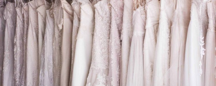 How to order a wedding dress online?