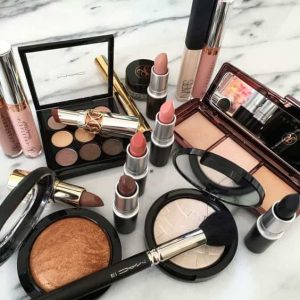 makeup kit